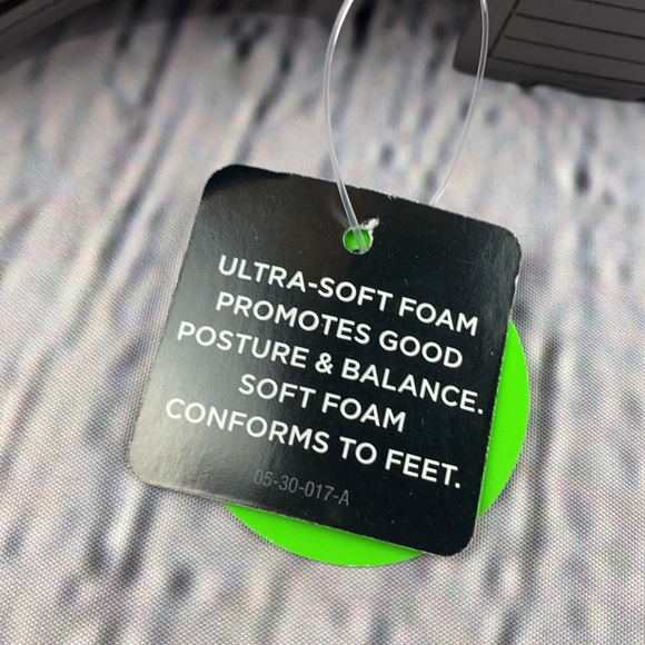 NWT: ST JOHN’S BAY (WIDE) Memory Foam Brown Faux Suede Block Heel Ankle Boots - Picture 15 of 17